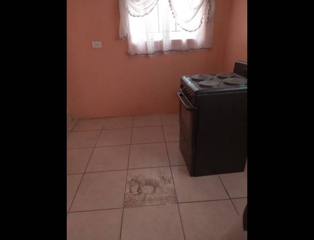 3 BEDROOM HOUSE FOR SALE IN DOBSONVILLE EXT 3